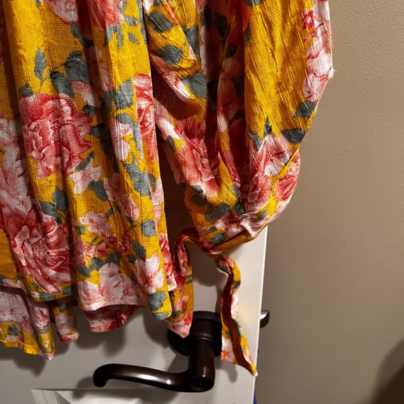 Rachel by Rachel Roy blouse - Picture 4 of 4